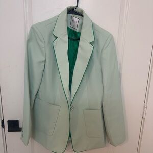 Green suit size large